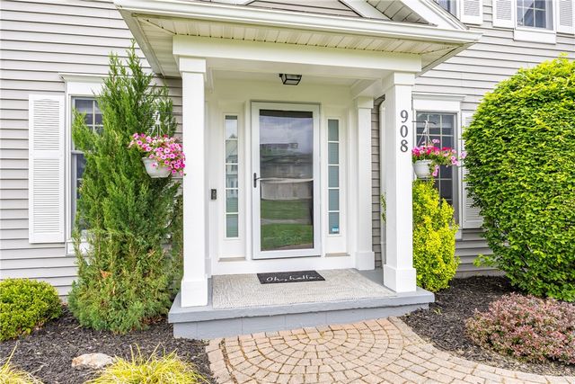 908 Taylor Rise, Victor, NY 14564