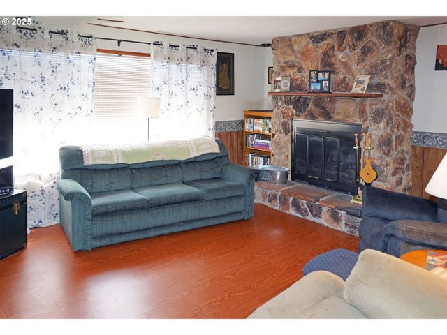 100 Sw 195TH Ave #49, Beaverton, OR 97006