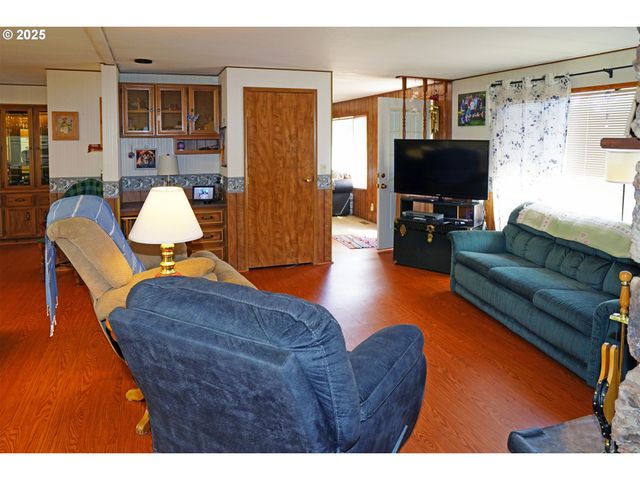 100 Sw 195TH Ave #49, Beaverton, OR 97006