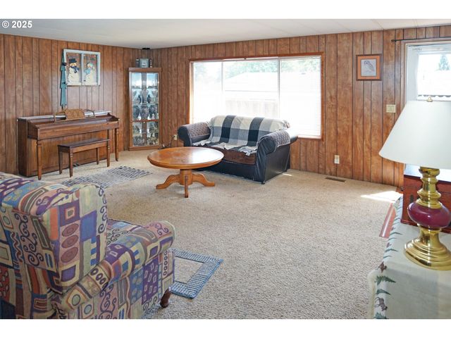 100 Sw 195TH Ave #49, Beaverton, OR 97006