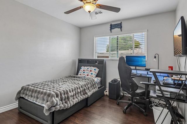 9535 Lakeview Drive, La Mesa, CA 91942