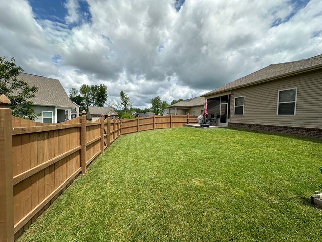 283 Telavera Dr, White House, TN 37188