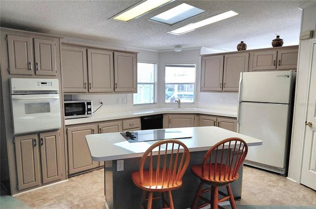 1001 STARKEY ROAD 704, Largo, FL 33771