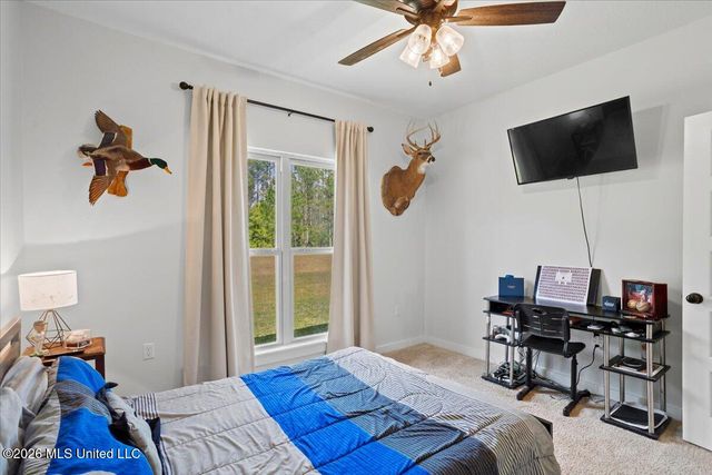29 Pipestone, Sumrall, MS 39482