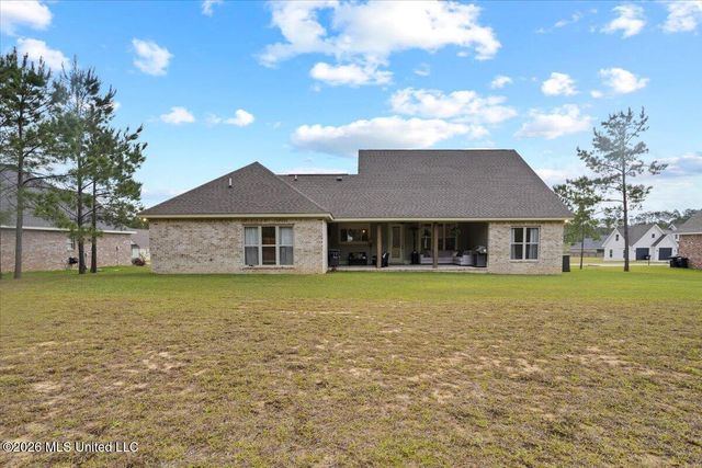 29 Pipestone, Sumrall, MS 39482