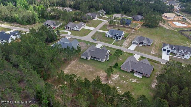 29 Pipestone, Sumrall, MS 39482