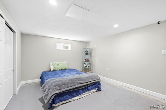 9524 Starboard Drive, St Louis, MO 63123
