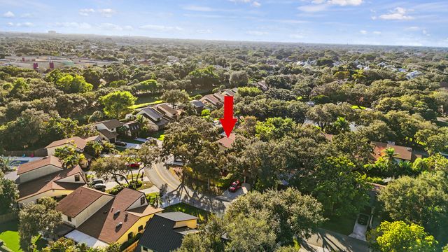 1089 Raintree Drive, Palm Beach Gardens, FL 33410