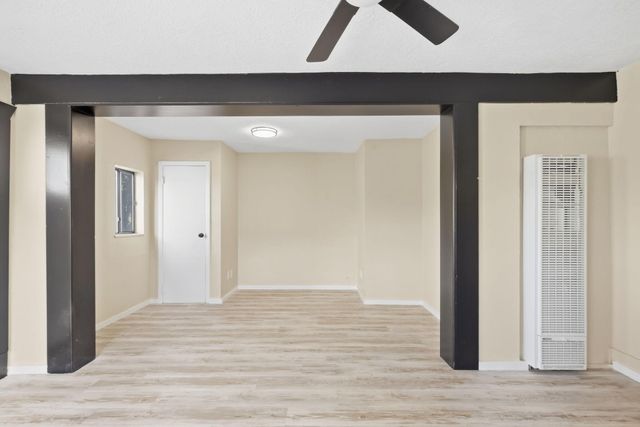 526 Apache Avenue NW, Albuquerque, NM 87102