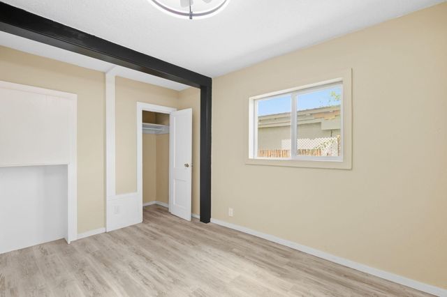 526 Apache Avenue NW, Albuquerque, NM 87102
