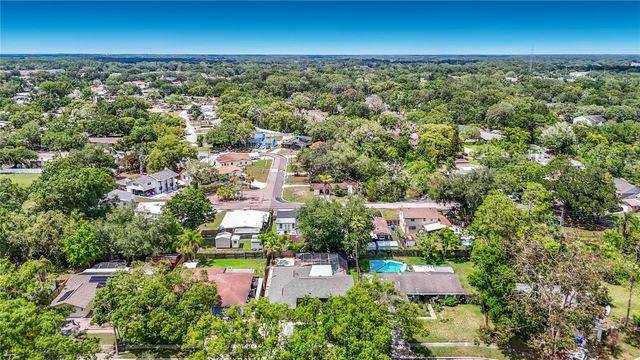 811 AMBASSADOR LOOP, Tampa, FL 33613