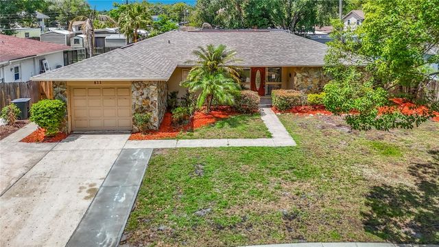 811 AMBASSADOR LOOP, Tampa, FL 33613