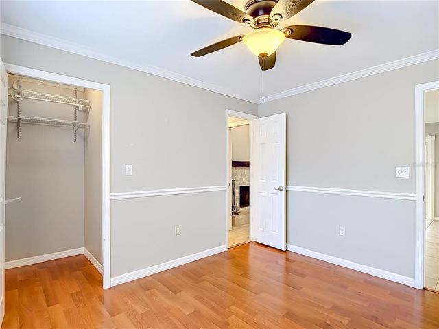 811 AMBASSADOR LOOP, Tampa, FL 33613