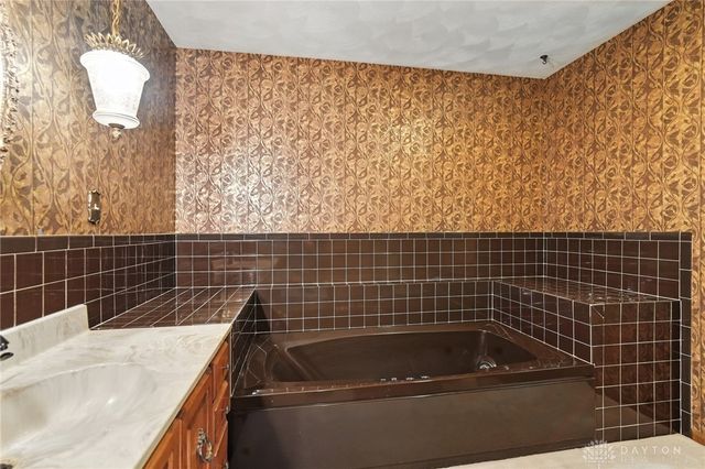 3211 Tarleton Drive, Beavercreek, OH 45434