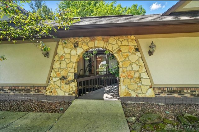 3211 Tarleton Drive, Beavercreek, OH 45434