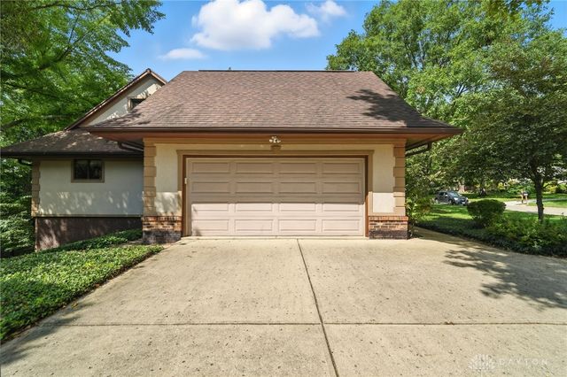 3211 Tarleton Drive, Beavercreek, OH 45434