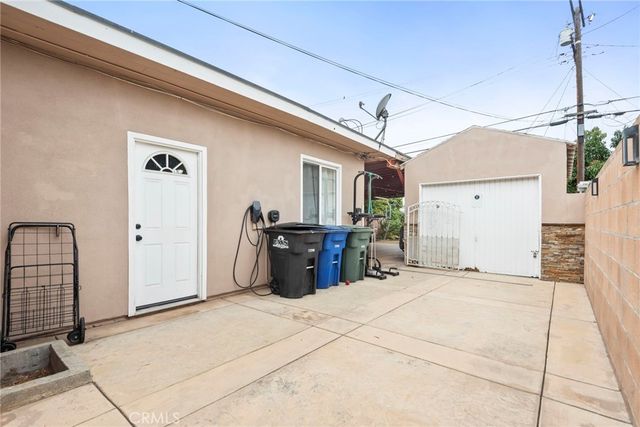 9549 Mallison, South Gate, CA 90280