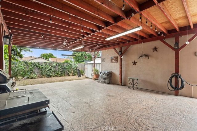 9549 Mallison, South Gate, CA 90280