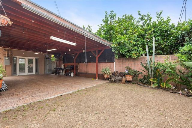9549 Mallison, South Gate, CA 90280