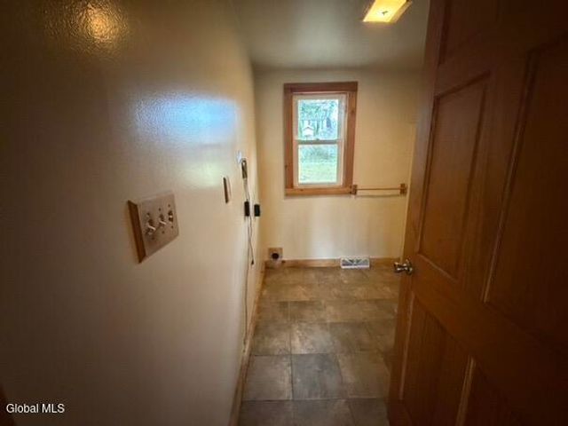 157 Lake Avenue, Duanesburg, NY 12053