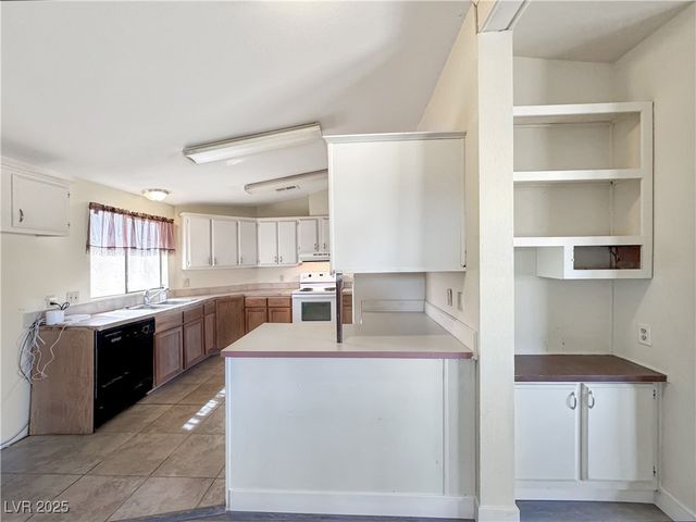 4850 Pontiac Circle, Pahrump, NV 89048