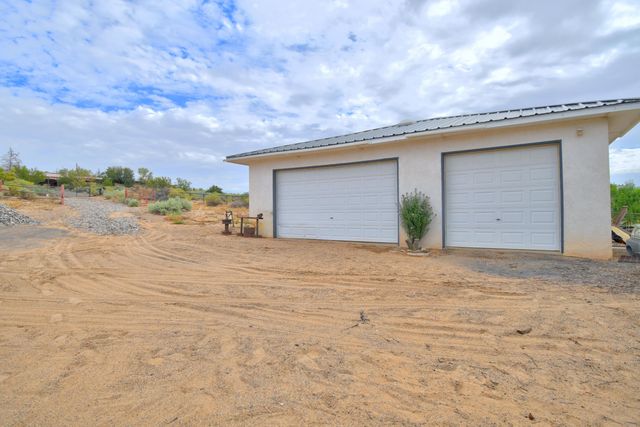 21 San Fernando Avenue, Los Lunas, NM 87031