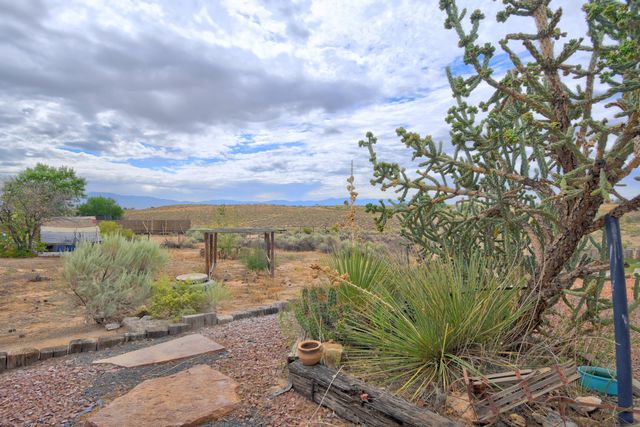 21 San Fernando Avenue, Los Lunas, NM 87031