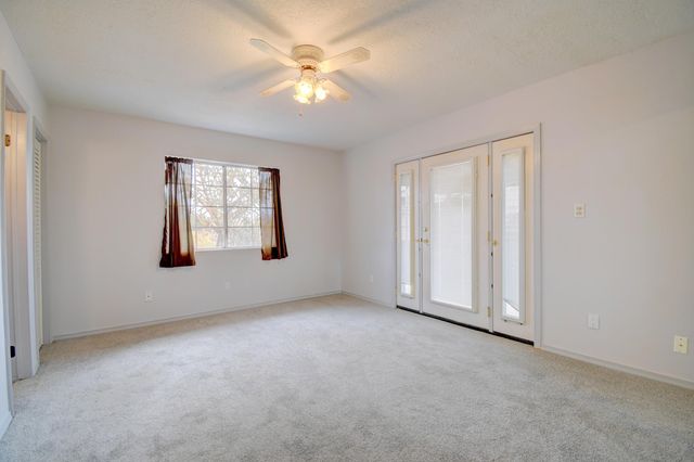 21 San Fernando Avenue, Los Lunas, NM 87031
