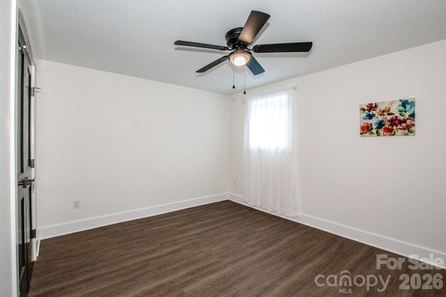 6229 Mountain Grove Road, Hickory, NC 28602