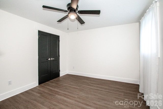 6229 Mountain Grove Road, Hickory, NC 28602