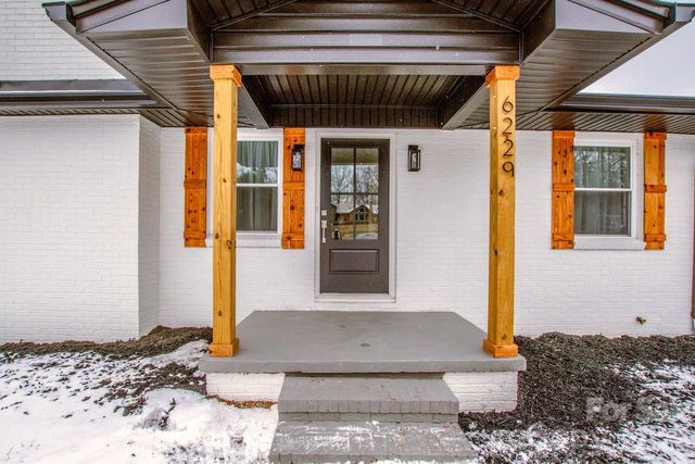 6229 Mountain Grove Road, Hickory, NC 28602