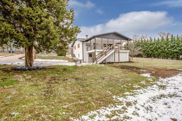 6229 Mountain Grove Road, Hickory, NC 28602