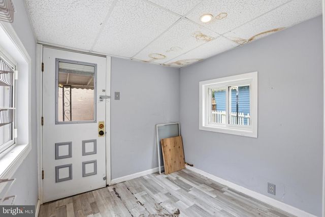 25 WATER ST, Reading, PA 19605