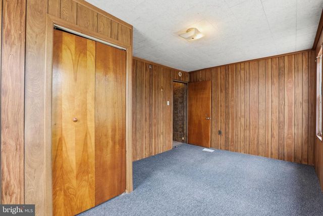 25 WATER ST, Reading, PA 19605