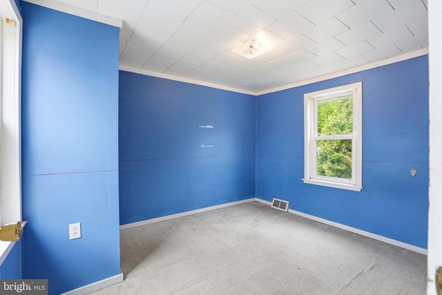 25 WATER ST, Reading, PA 19605