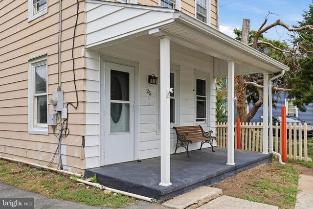 25 WATER ST, Reading, PA 19605