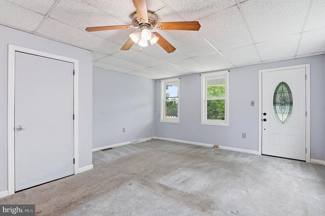 25 WATER ST, Reading, PA 19605