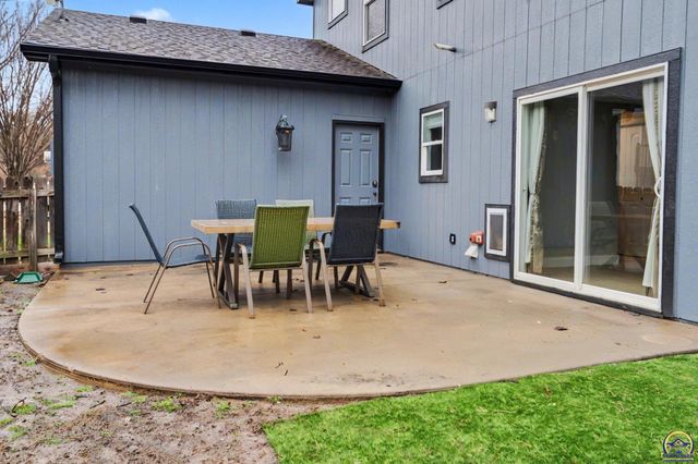 2807 Harper St, Lawrence, KS 66046