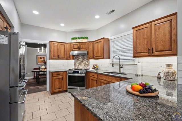 2807 Harper St, Lawrence, KS 66046