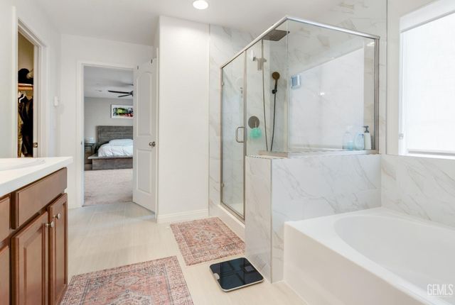 14812 Lemon Lily Drive, Bakersfield, CA 93314