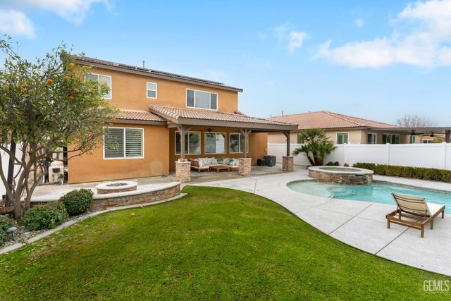 14812 Lemon Lily Drive, Bakersfield, CA 93314