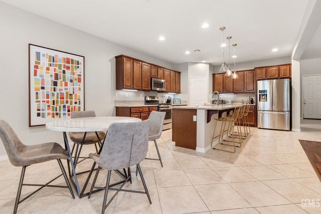 14812 Lemon Lily Drive, Bakersfield, CA 93314