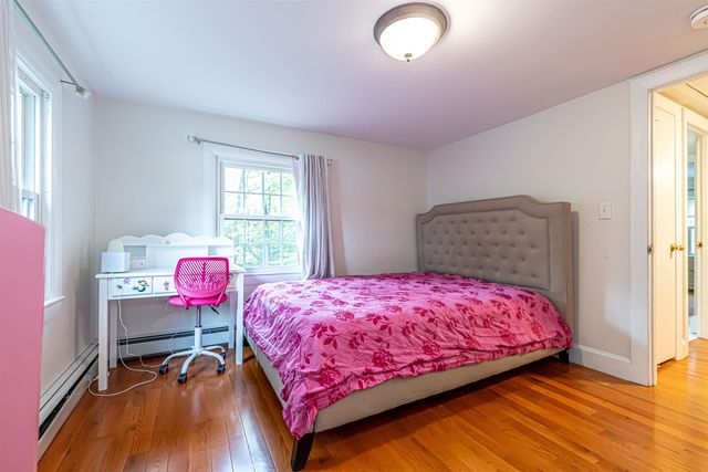 15 Linwood Avenue, Salem, NH 03079