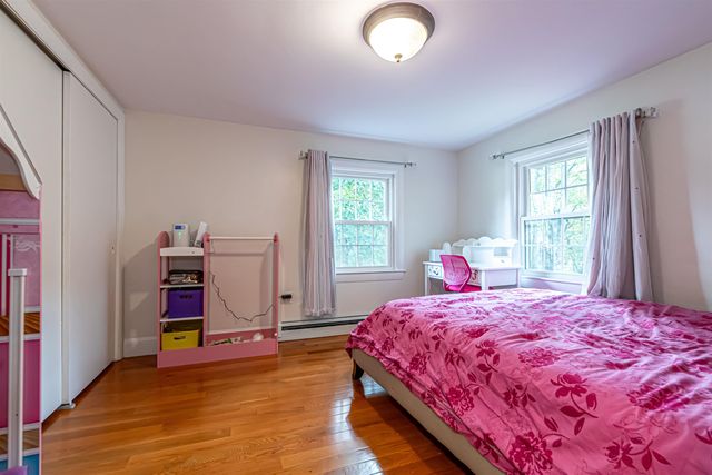 15 Linwood Avenue, Salem, NH 03079