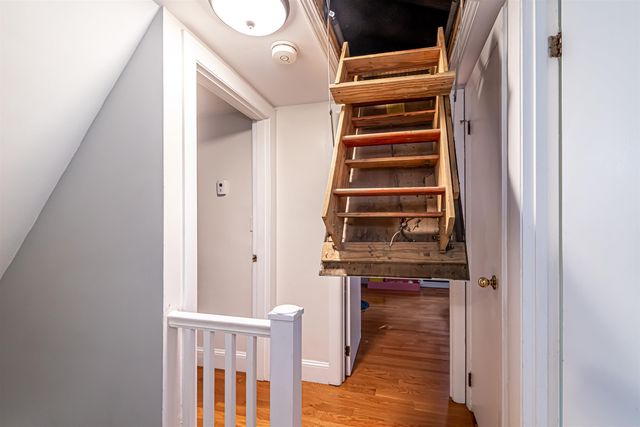 15 Linwood Avenue, Salem, NH 03079