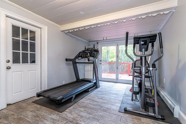 15 Linwood Avenue, Salem, NH 03079