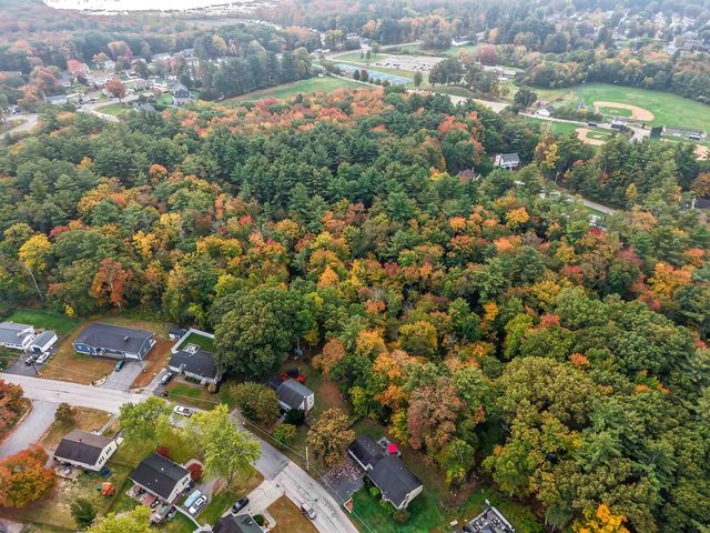 15 Linwood Avenue, Salem, NH 03079