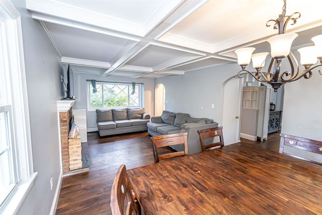 15 Linwood Avenue, Salem, NH 03079