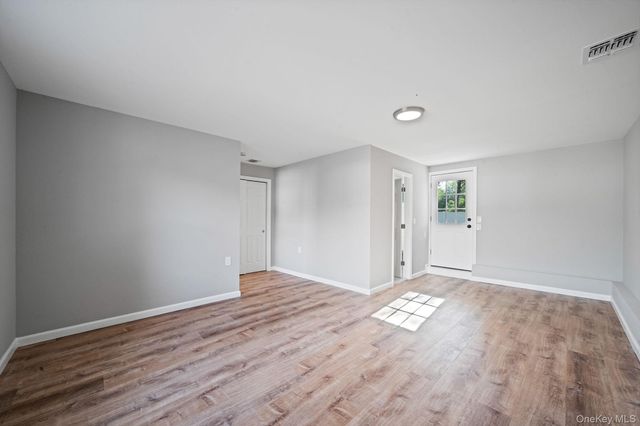 18 Joyce Drive, Riverhead, NY 11901