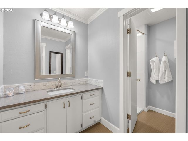 10105 Sw COQUILLE Dr, Tualatin, OR 97062